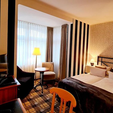 Hotel Schieferhof - Glaslust Neuhaus am Rennweg Kültér fotó