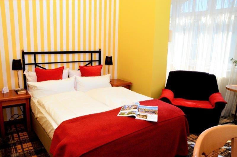 Hotel Schieferhof - Glaslust Neuhaus am Rennweg Kültér fotó