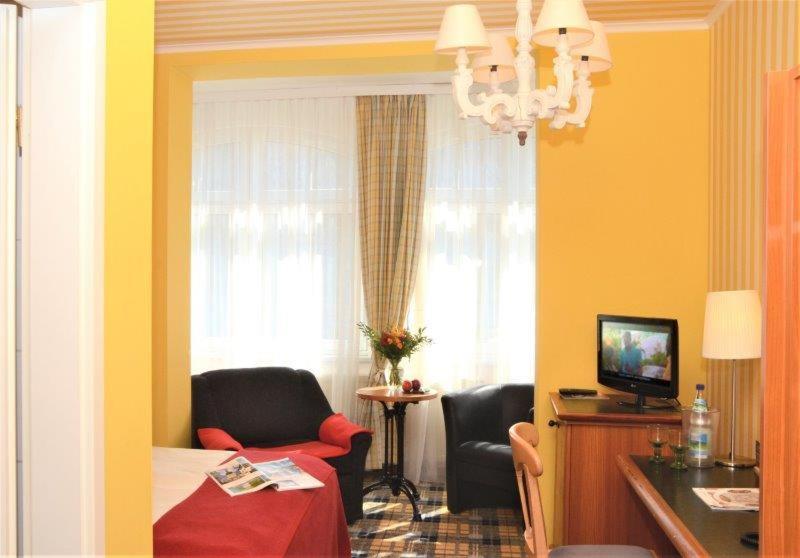 Hotel Schieferhof - Glaslust Neuhaus am Rennweg Kültér fotó
