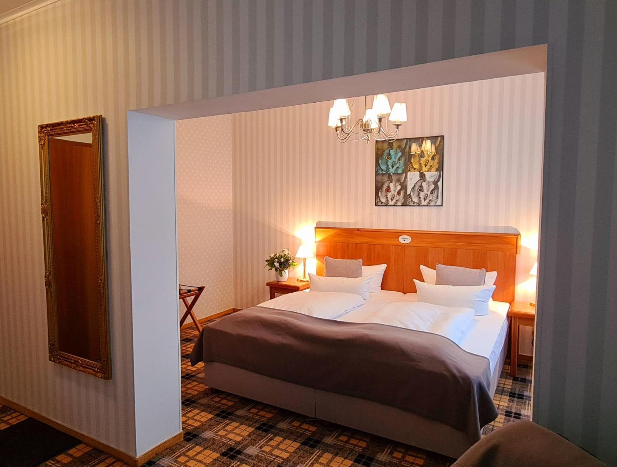 Hotel Schieferhof - Glaslust Neuhaus am Rennweg Kültér fotó