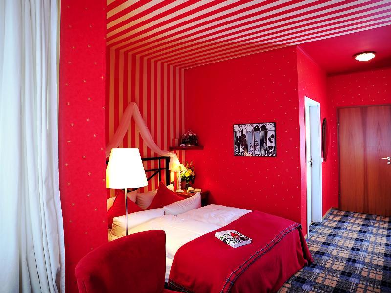 Hotel Schieferhof - Glaslust Neuhaus am Rennweg Kültér fotó